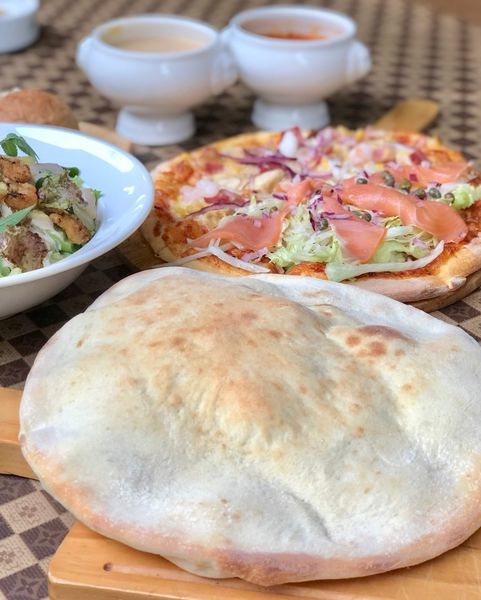 【米蘭街義式小館】台中中科-團體聚餐好選擇｜手工窯烤披薩｜海膽燉飯