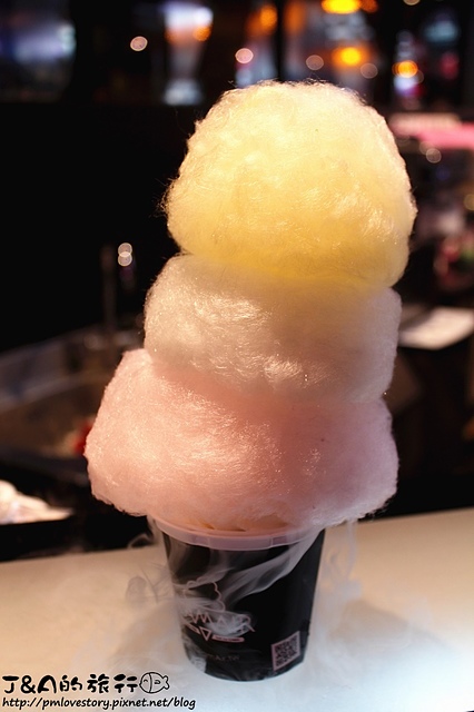 GLAMAIR：【台北】GLAM AIR--浪漫彩虹棉花糖和濃郁香蕉霜淇淋~