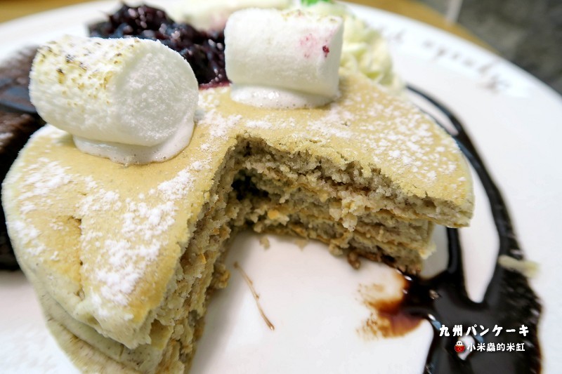 【捷運南京三民站】九州パンケーキ 九州鬆餅咖啡店Kyushu Pancake~日本最好吃的鬆餅，吃了讓人還想再吃~♥