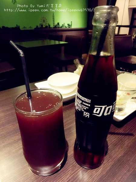 艾德華貝拉美式廚房:【邀稿】台中北區五常街餐廳!推薦→手工桿皮美味披薩讓我念念不忘@艾德華貝拉美式廚房E& B Kitchen 艾德華貝拉美式廚房:【邀稿】台中北區五常街餐廳!推薦→手工桿皮美味披薩讓我念念不忘@艾德華貝拉美式廚房E& B Kitchen