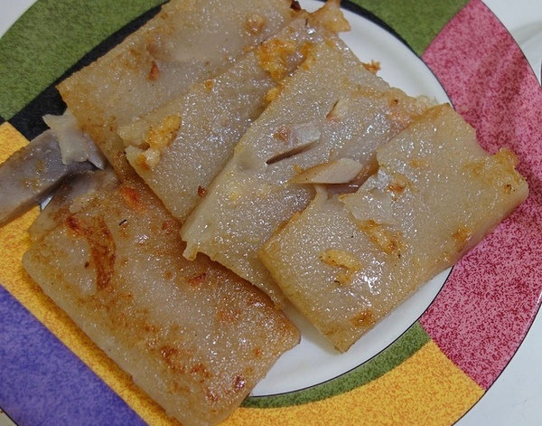 芋包芋臘味芋頭糕:(內有贈品)芋包芋 餡料飽滿吃的到臘味芋頭香~臘味芋頭禮盒~ 芋包芋臘味芋頭糕:(內有贈品)芋包芋 餡料飽滿吃的到臘味芋頭香~臘味芋頭禮盒~