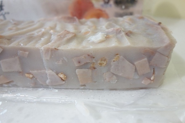 芋包芋臘味芋頭糕:(內有贈品)芋包芋 餡料飽滿吃的到臘味芋頭香~臘味芋頭禮盒~ 芋包芋臘味芋頭糕:(內有贈品)芋包芋 餡料飽滿吃的到臘味芋頭香~臘味芋頭禮盒~