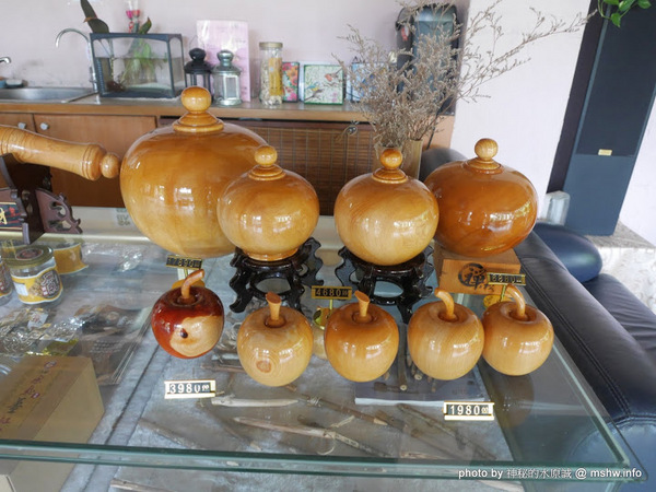 禪與松休閒養生會館:【景點】南投禪與松休閒養身會館@水里 : 最後的秘境?! 私人招待所變身檜木屋度假山莊 禪與松休閒養生會館:【景點】南投禪與松休閒養身會館@水里 : 最後的秘境?! 私人招待所變身檜木屋度假山莊