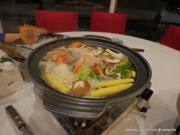 禪與松休閒養生會館:【景點】南投禪與松休閒養身會館@水里 : 最後的秘境?! 私人招待所變身檜木屋度假山莊 禪與松休閒養生會館:【景點】南投禪與松休閒養身會館@水里 : 最後的秘境?! 私人招待所變身檜木屋度假山莊