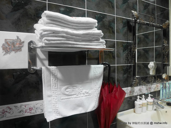 禪與松休閒養生會館:【景點】南投禪與松休閒養身會館@水里 : 最後的秘境?! 私人招待所變身檜木屋度假山莊 禪與松休閒養生會館:【景點】南投禪與松休閒養身會館@水里 : 最後的秘境?! 私人招待所變身檜木屋度假山莊