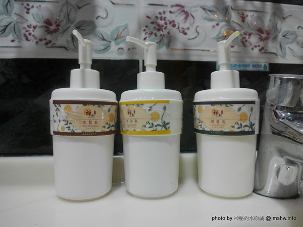 禪與松休閒養生會館:【景點】南投禪與松休閒養身會館@水里 : 最後的秘境?! 私人招待所變身檜木屋度假山莊 禪與松休閒養生會館:【景點】南投禪與松休閒養身會館@水里 : 最後的秘境?! 私人招待所變身檜木屋度假山莊