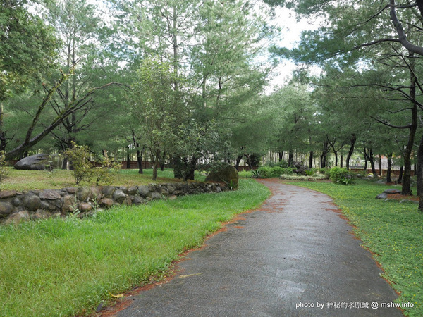 禪與松休閒養生會館:【景點】南投禪與松休閒養身會館@水里 : 最後的秘境?! 私人招待所變身檜木屋度假山莊 禪與松休閒養生會館:【景點】南投禪與松休閒養身會館@水里 : 最後的秘境?! 私人招待所變身檜木屋度假山莊