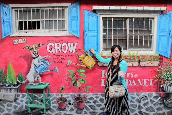 龍貓公車站:【台南大內景點】龍貓公車站~TOTORO還有各種卡通人物大集合 可愛又療癒的彩繪