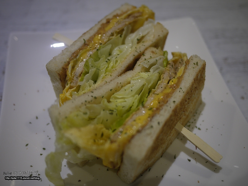板橋●早午餐●就是要吃早餐(碳烤吐司、福源花生醬)