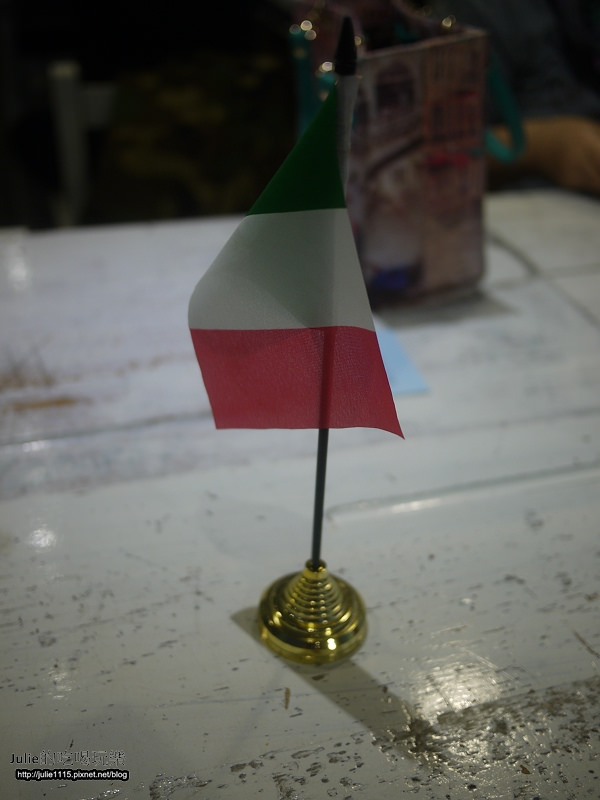 板橋●早午餐●就是要吃早餐(碳烤吐司、福源花生醬)