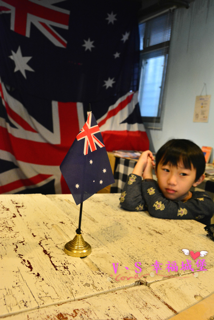 【新北美食】就是要吃早餐 ~ 一早起床，當然 "就是要吃早餐" 來個手作碳烤三明治，真材實料讓你吃了立馬喚醒一天的活力。。。。