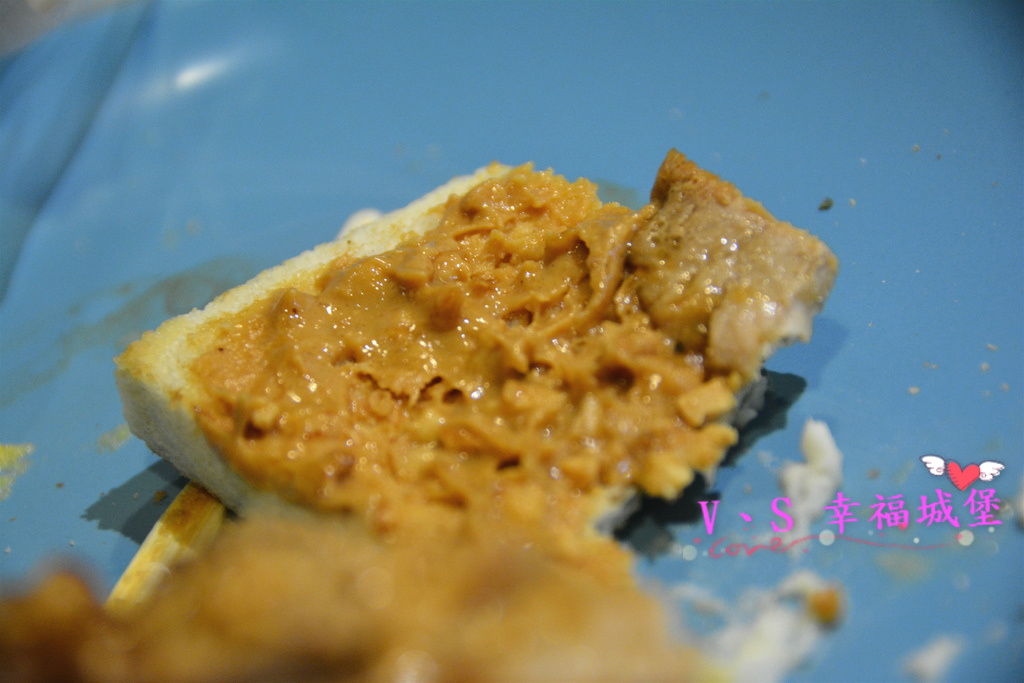 【新北美食】就是要吃早餐 ~ 一早起床，當然 "就是要吃早餐" 來個手作碳烤三明治，真材實料讓你吃了立馬喚醒一天的活力。。。。