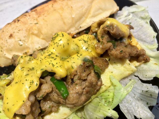 【邀約】【板橋市/ 江子翠站】就是要吃早餐- 爆餡早餐三明治&漢堡 顛覆傳統的熱炒風味