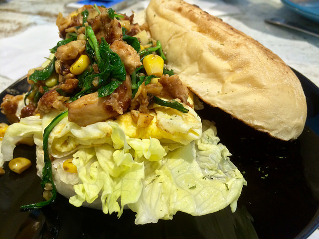 【邀約】【板橋市/ 江子翠站】就是要吃早餐- 爆餡早餐三明治&漢堡 顛覆傳統的熱炒風味