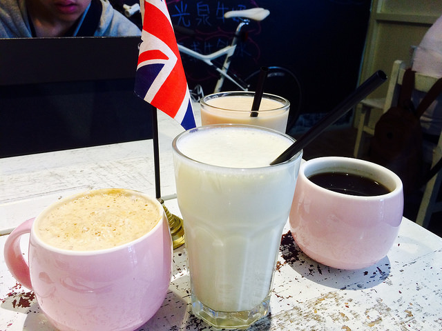 【邀約】【板橋市/ 江子翠站】就是要吃早餐- 爆餡早餐三明治&漢堡 顛覆傳統的熱炒風味