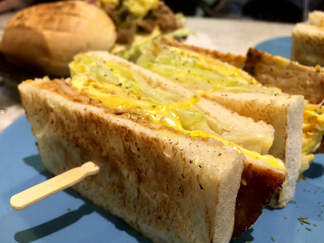 【邀約】【板橋市/ 江子翠站】就是要吃早餐- 爆餡早餐三明治&漢堡 顛覆傳統的熱炒風味