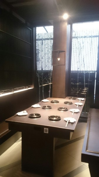 天水玥秘境鍋物殿：高雄~天水玥秘境鍋物殿~棉花糖壽喜燒~跟大佛吃飯囉~