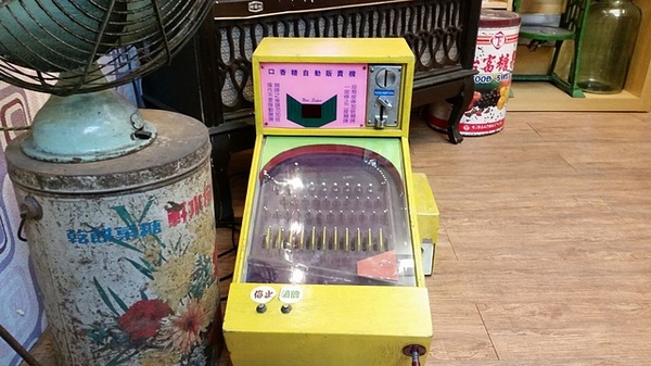 清水堂愛玉專賣店:台南中西區 清水堂愛玉冰 特色金牌料理愛玉冰 紅豆湯冰芋頭又迷又香又好吃 清水堂愛玉專賣店:台南中西區 清水堂愛玉冰 特色金牌料理愛玉冰 紅豆湯冰芋頭又迷又香又好吃