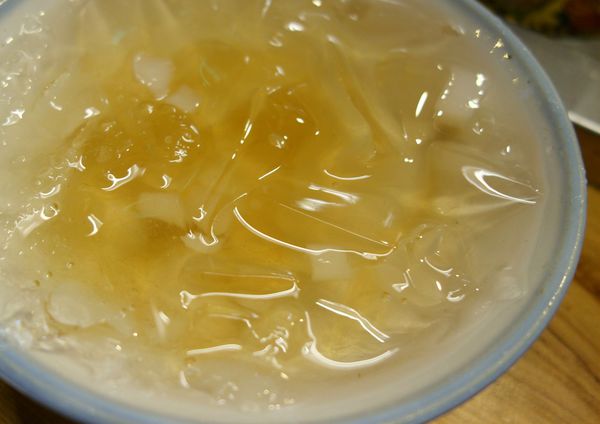 清水堂愛玉專賣店:台南中西區 清水堂愛玉冰 特色金牌料理愛玉冰 紅豆湯冰芋頭又迷又香又好吃 清水堂愛玉專賣店:台南中西區 清水堂愛玉冰 特色金牌料理愛玉冰 紅豆湯冰芋頭又迷又香又好吃