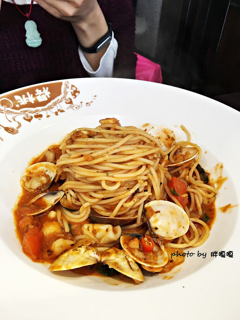 【台中 西區】櫻桃綠野 Cherry in wonderland◎勤美綠園道附近、CP值挺高的義式料理◎