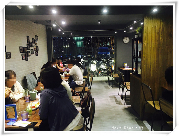 鄰居家 NEXT DOOR 松菸店:【台北信義】鄰居家 NEXT DOOR CAFE(松菸店)