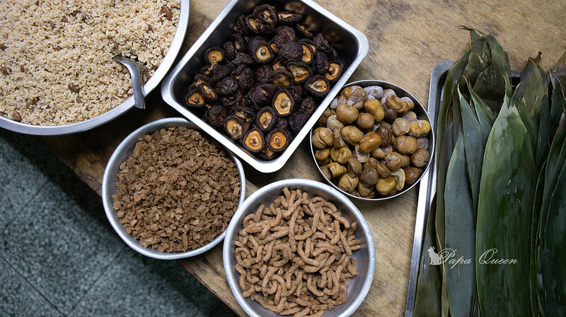 豐原|粽子 2022 《名粽特輯》樸實到浮誇各種想到沒想到的粽子通通出現…大拇指厚度烏金(烏魚子)生食級為2XL干貝 剝皮辣椒香腸通通包進來!最就愛簡簡單的您叨阿嬤(母)ㄟ口味嗎?香菇栗香腱心粽(葷