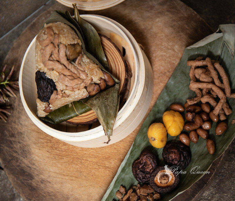 豐原|粽子 2022 《名粽特輯》樸實到浮誇各種想到沒想到的粽子通通出現…大拇指厚度烏金(烏魚子)生食級為2XL干貝 剝皮辣椒香腸通通包進來!最就愛簡簡單的您叨阿嬤(母)ㄟ口味嗎?香菇栗香腱心粽(葷