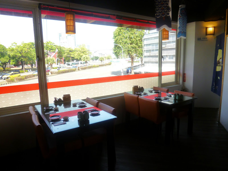 【台中東區/日式料理/情人餐推薦】我們要1314しあわせ唷，甜蜜又特別的日式情人餐－石川立壽司