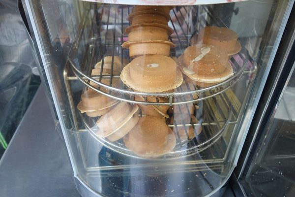 阿承酥皮紅豆餅:阿承紅豆餅 老店 入口奶酥香甜加上鴨蛋鹹香超絕配!!! 阿承酥皮紅豆餅:阿承紅豆餅 老店 入口奶酥香甜加上鴨蛋鹹香超絕配!!!