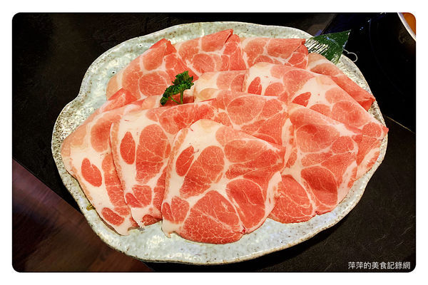 【台北美食】極禾優質鍋物-農安店 ~ 大推膠原牛奶湯底/雙人海陸餐新鮮又澎湃❤️ 行天宮火鍋推薦 - 捷運行天宮站