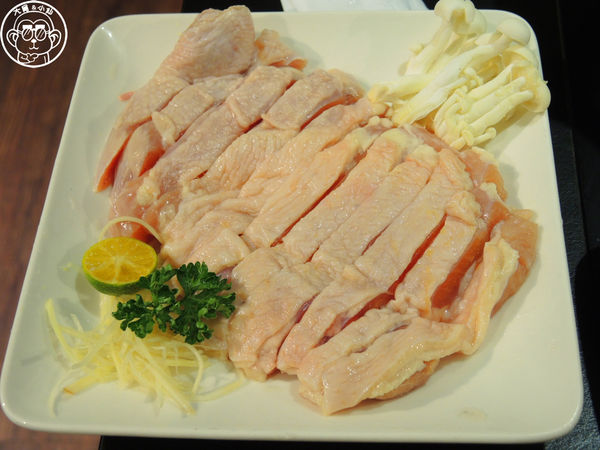 極禾優質鍋物:呷飽祙【台北中山・極禾優質鍋物】牛奶鍋養顏又美容 極禾優質鍋物:呷飽祙【台北中山・極禾優質鍋物】牛奶鍋養顏又美容