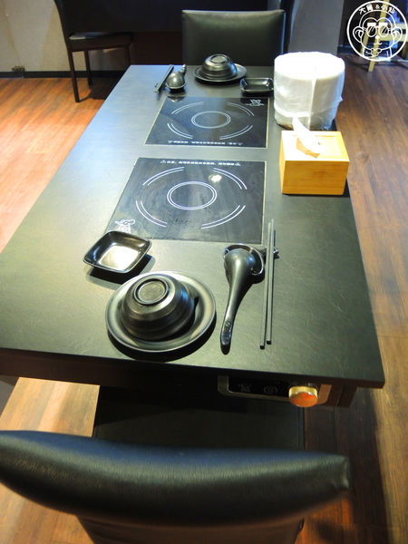 極禾優質鍋物:呷飽祙【台北中山・極禾優質鍋物】牛奶鍋養顏又美容 極禾優質鍋物:呷飽祙【台北中山・極禾優質鍋物】牛奶鍋養顏又美容