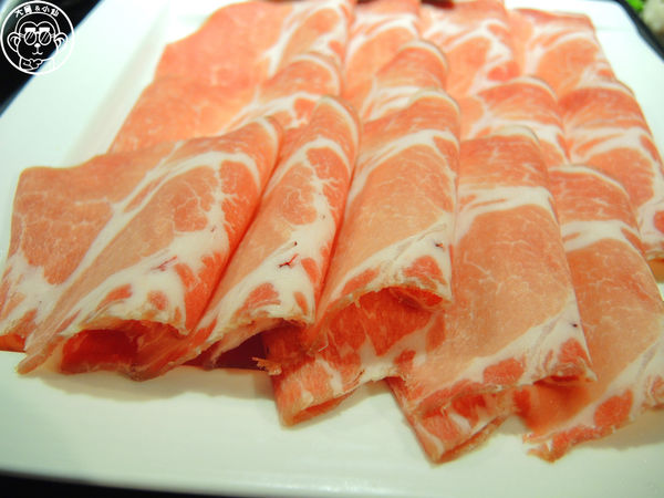 極禾優質鍋物:呷飽祙【台北中山・極禾優質鍋物】牛奶鍋養顏又美容 極禾優質鍋物:呷飽祙【台北中山・極禾優質鍋物】牛奶鍋養顏又美容