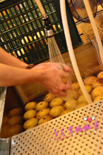 DSC_2653~1.jpg DSC_2653~1.jpg