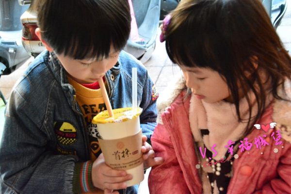 DSC_2714~1.jpg DSC_2714~1.jpg