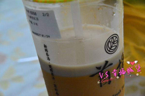 DSC_2742~1.jpg DSC_2742~1.jpg