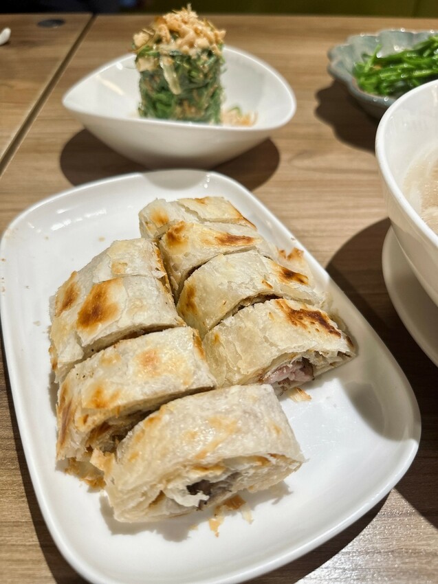 台北。中山︱中山站：低鹽少油不限時不收服務費小家庭也適合的平價熱門客家料理餐廳︱六堆伙房客家精緻麵食