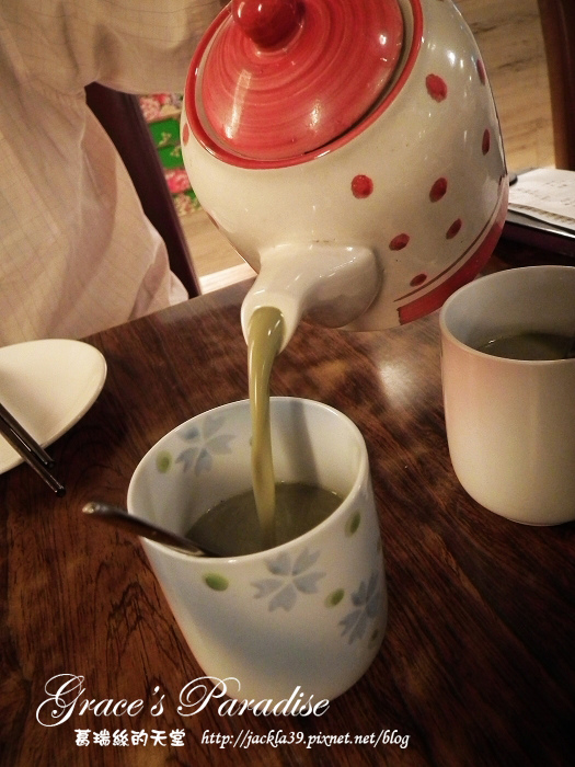 DSCF1889_nEO_IMG.jpg DSCF1889_nEO_IMG.jpg