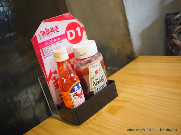 黑匠鉄板起事夜市鐵板牛排專賣店(公益店)：【食記】台中黑匠鉄板起事夜市鐵板牛排專賣店公益店@西區草悟道捷運BRT科博館 : 平凡中見驚喜,吃完意猶未盡的鐵板麵