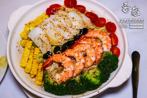 奇家新港式創作料理|新北市/三重區(創意美味藏不住，港式鮮食隨客點)