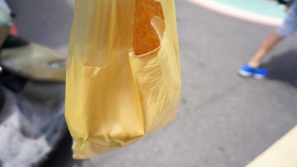 【台北美食】阿姐的店碳烤三明治-超大份量！比一般還要大二倍的碳烤吐司