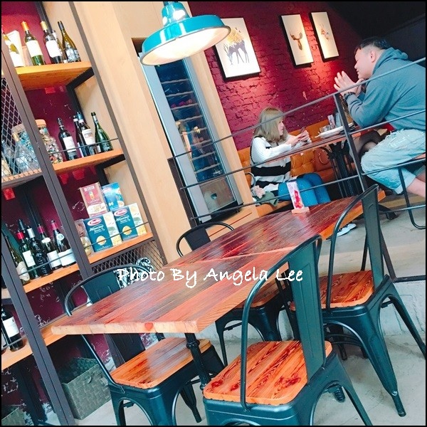 1486286930784 1486286930784