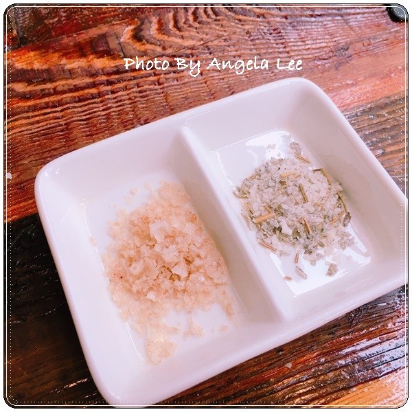 1486286839458 1486286839458