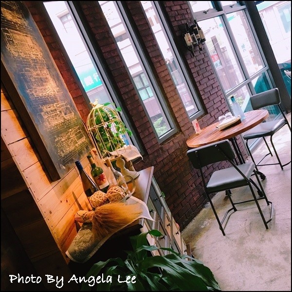 1486286783550 1486286783550