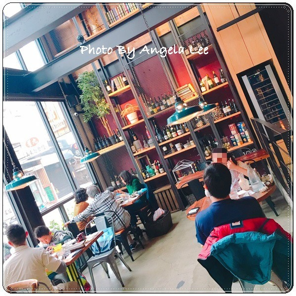 1486286901119 1486286901119