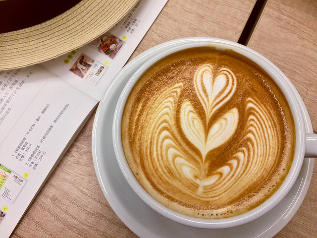 【松山區/中山國中站】Milkglider Latteart- 牛奶滑翔機 冠軍拉花達人