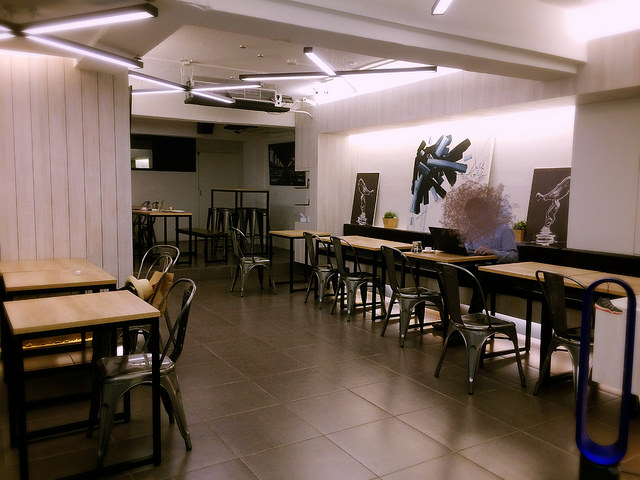 【松山區/中山國中站】Milkglider Latteart- 牛奶滑翔機 冠軍拉花達人