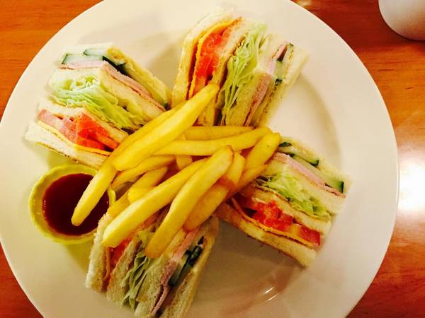 鳳朝三味手作咖啡館：應該是木柵最好喝的咖啡館了吧!