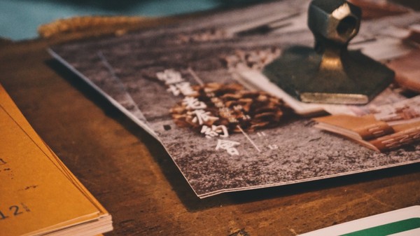 Pushpin 圖釘餐酒：Pushpin 圖釘餐酒｜高雄捷運鹽埕埔站1號出口｜營業直至初九之小酒館 ｜高雄駁二過年小酌好去處