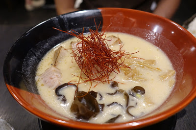 [食記] 札幌炎神拉麵(台灣店)。豬肉丸子湯咖哩 (限定版)